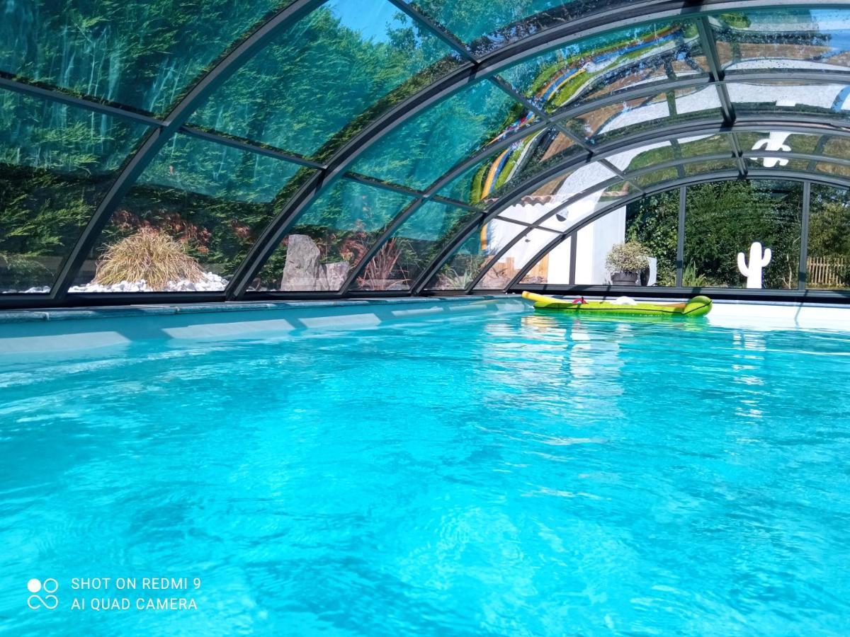 Bed and Breakfast Mas Des Vignes Piscine Chauffee Le Champ-Saint-Pere Exteriér fotografie